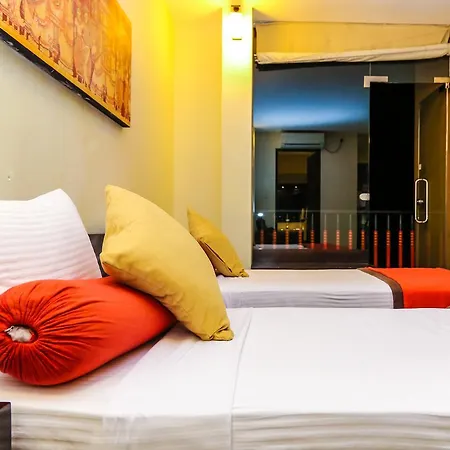 Oak Ray City Hotel Kandy Exterior foto